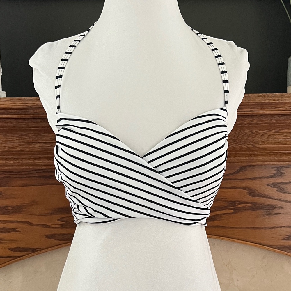 Victoria’s Secret Black‎ White Striped The Wrap Halter Swim Top Size 32DD